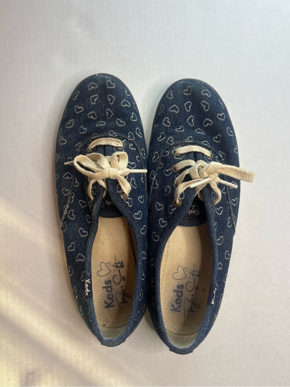 Taylor Swift Blue Denim Heart Embroidered Keds size 6.5